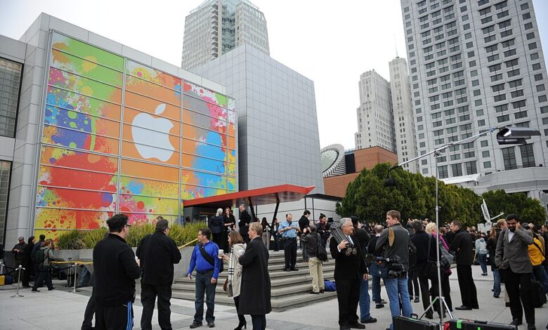 iPhone Price Hike India